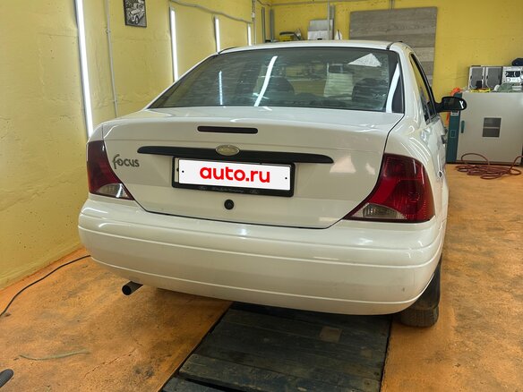 2003 Ford Focus I (North America), белый, 269000 рублей - вид 5