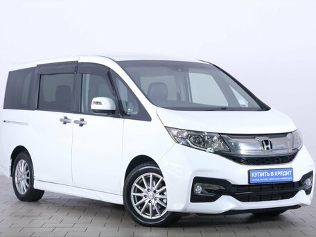 Honda Stepwgn V