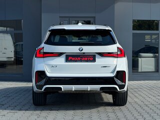 2022 BMW X1 18i sDrive III (U11/U12), белый, 3845000 рублей, вид 5