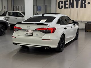 2022 Honda Civic XI, белый, 2490000 рублей, вид 5