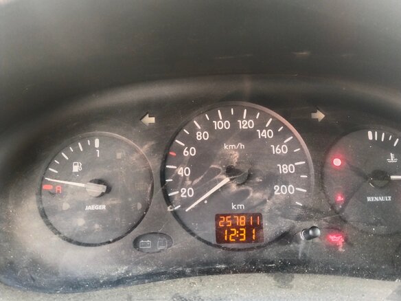 2002 Renault Kangoo I, жёлтый, 385000 рублей - вид 5