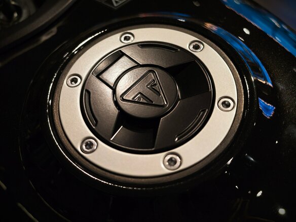 2026 Triumph Trident 660, чёрный, 1090000 рублей - вид 6