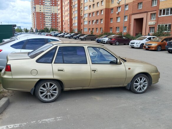 2010 Daewoo Nexia I Рестайлинг, бежевый, 250000 рублей - вид 2
