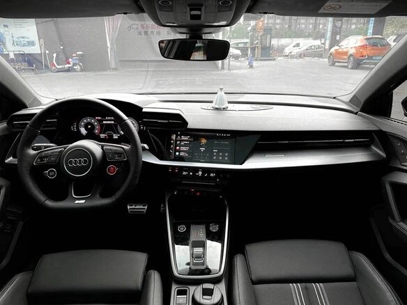 2023 Audi A3 35 TFSI Long IV (8Y), чёрный, 2000000 рублей - вид 7