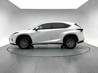 2021 Lexus NX 200 I Рестайлинг, белый, 4090000 рублей, вид 1
