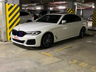 2022 BMW 5 серии 520i VII (G30/G31/G38) Рестайлинг, белый, 4690000 рублей, вид 4