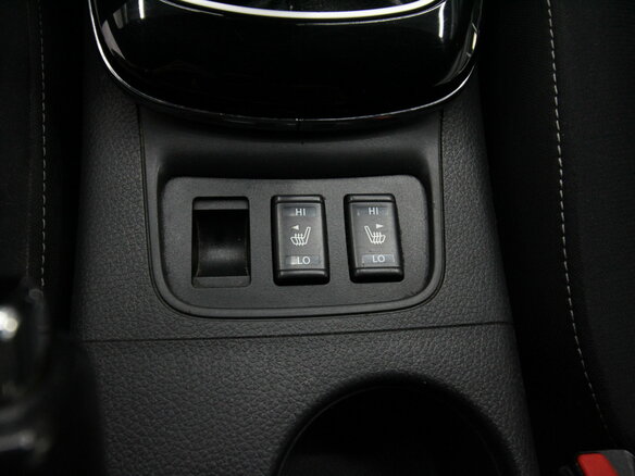 2016 Nissan Sentra VII (B17), чёрный, 1050000 рублей - вид 28