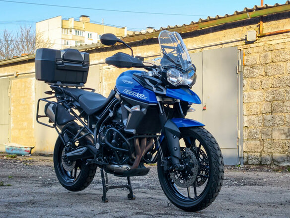 2015 Triumph Tiger 800, синий, 800000 рублей - вид 4