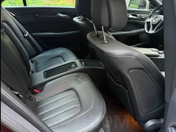 2012 Mercedes-Benz CLS 500 II (C218), коричневый, 3200000 рублей - вид 14