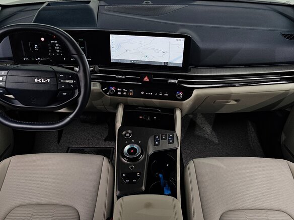 2025 Kia Sportage V Рестайлинг, серый, 4270000 рублей - вид 10