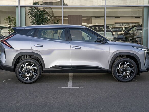 2026 Geely Cityray, серебристый, 3344990 рублей - вид 3