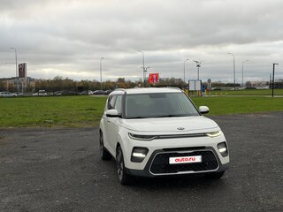 2019 Kia Soul III, белый, 1799000 рублей, вид 3
