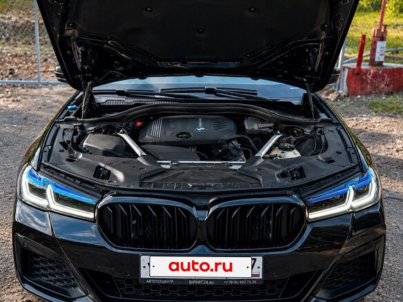 2019 BMW 5 серии 520d xDrive VII (G30/G31/G38), чёрный, 2300000 рублей - вид 14