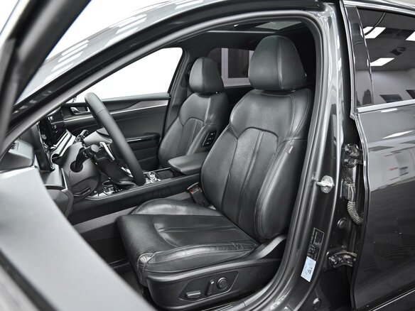 2020 Kia K5 III, серый, 2205000 рублей - вид 12