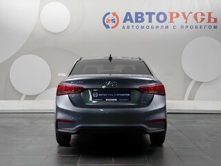 2017 Hyundai Solaris II, серый, 1289000 рублей, вид 4