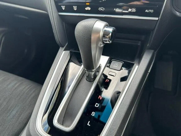 2022 Honda Shuttle II Рестайлинг, белый, 1095000 рублей - вид 15