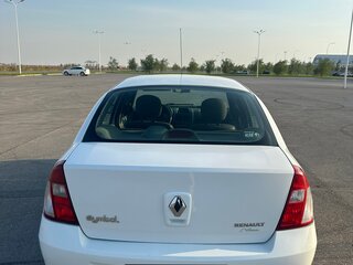 2007 Renault Symbol I Рестайлинг 2, белый, 315000 рублей, вид 4