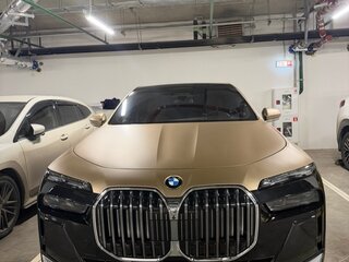 2024 BMW 7 серии 740d xDrive VII (G70), чёрный, 13550000 рублей, вид 3