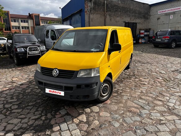 2006 Volkswagen Transporter, жёлтый, 500000 рублей