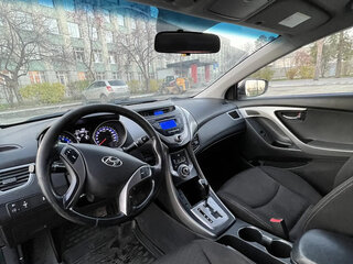 2013 Hyundai Elantra V (MD), бежевый, 1000000 рублей, вид 5