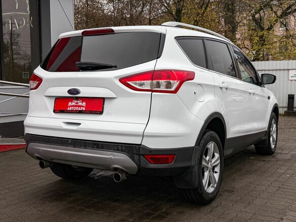 2013 Ford Kuga II, белый, 999000 рублей - вид 2