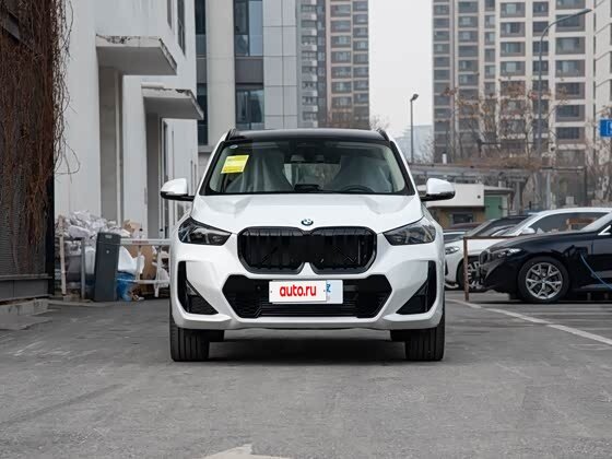 2025 BMW X1 Long 25Li xDrive III (U11/U12), белый, 5790000 рублей - вид 2