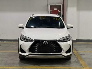 2022 Toyota Yaris L XP150 Рестайлинг, белый, 1389000 рублей, вид 5