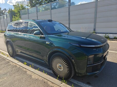 2023 Li Auto (Lixiang) L9 44.5 kWh I, зелёный, 7470000 рублей, вид 3