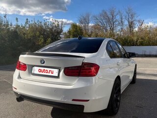 2013 BMW 3 серии 316i VI (F3x), белый, 1440000 рублей, вид 4