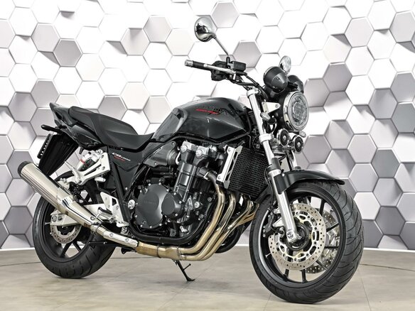 2025 Honda CB 1300, чёрный, 1690000 рублей