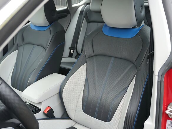 2022 Volkswagen Lamando L II, красный, 2770000 рублей - вид 9