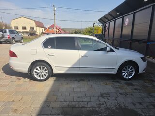 2013 Skoda Superb DSG II Рестайлинг, белый, 1100000 рублей, вид 4