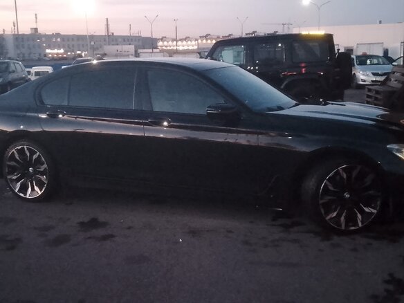 2017 BMW 7 серии Long 730Ld xDrive VI (G11/G12), чёрный, 2880195 рублей - вид 5