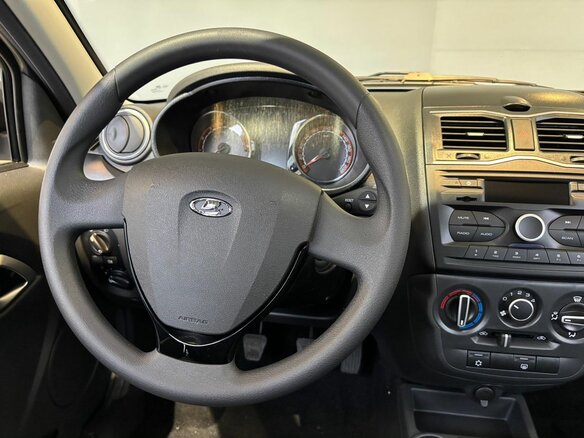 2026 Lada (ВАЗ) Granta Cross I Рестайлинг, серебристый, 1241000 рублей - вид 6