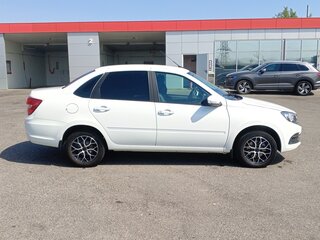 2024 Lada (ВАЗ) Granta I Рестайлинг, белый, 1000000 рублей, вид 2