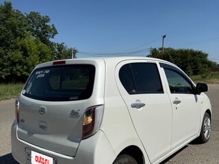 2011 Daihatsu Mira e:S I, белый, 440000 рублей, вид 4
