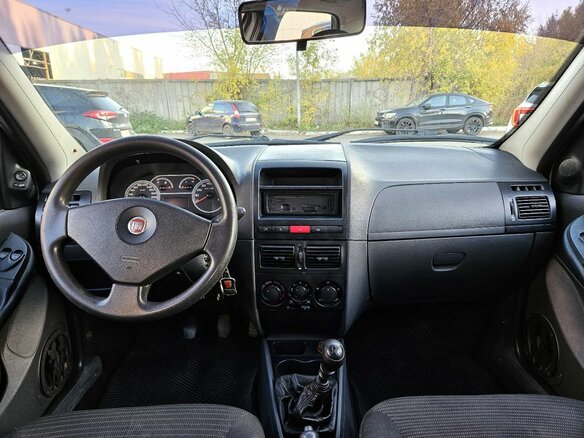 2008 Fiat Albea I Рестайлинг, серебристый, 180000 рублей - вид 12