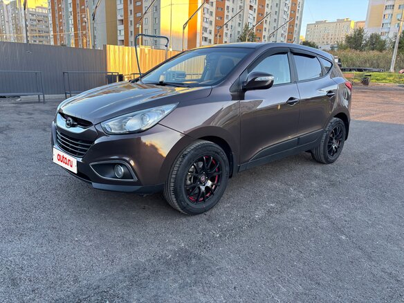 2012 Hyundai ix35 I, коричневый