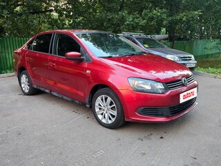 2011 Volkswagen Polo V, красный, 650000 рублей, вид 3
