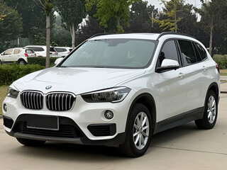 2018 BMW X1 18i sDrive II (F48), белый, 1780000 рублей, вид 1