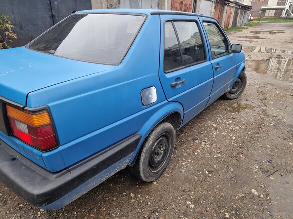 1990 Volkswagen Jetta II, синий, 135000 рублей - вид 5