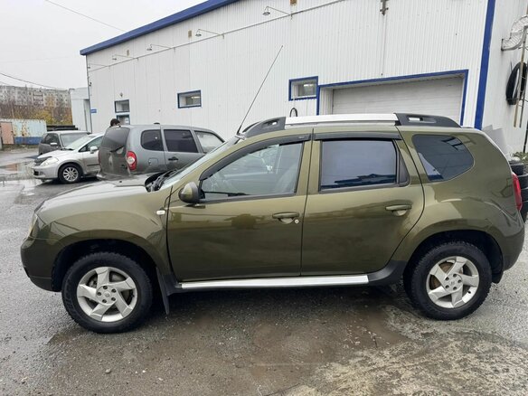 2017 Renault Duster I Рестайлинг, зелёный, 850000 рублей - вид 5