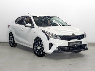 2021 Kia Rio IV Рестайлинг, белый, 1515000 рублей, вид 3