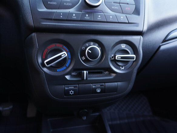 2023 Lada (ВАЗ) Granta I Рестайлинг, белый, 841000 рублей - вид 14