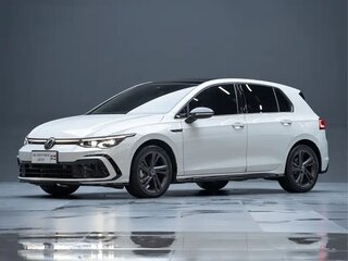 2021 Volkswagen Golf VIII, белый, 1845000 рублей, вид 1