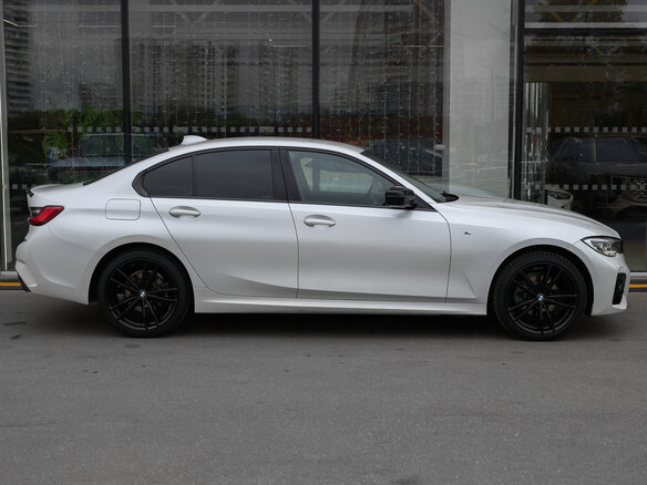 2020 BMW 3 серии 320i xDrive VII (G2x), белый, 3698000 рублей - вид 3