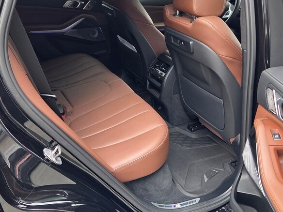 2022 BMW X5 40i IV (G05/G18), чёрный, 10810000 рублей - вид 27