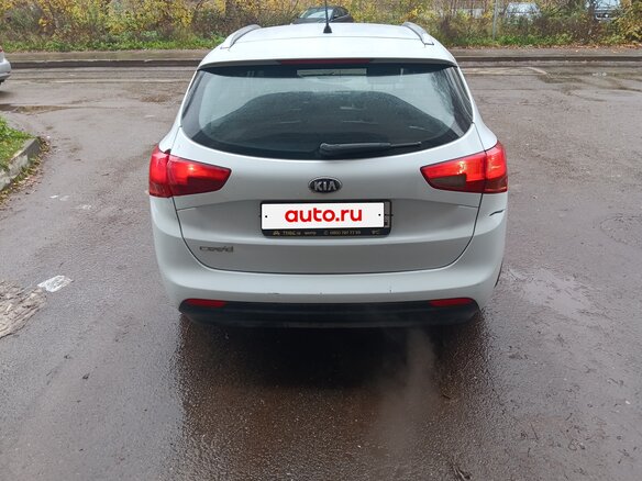 2013 Kia Ceed II, белый, 750000 рублей - вид 2