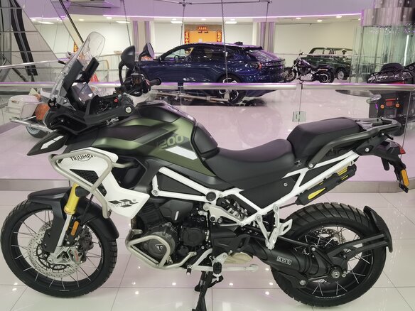 2023 Triumph Tiger 1200, зелёный, 1950000 рублей - вид 22