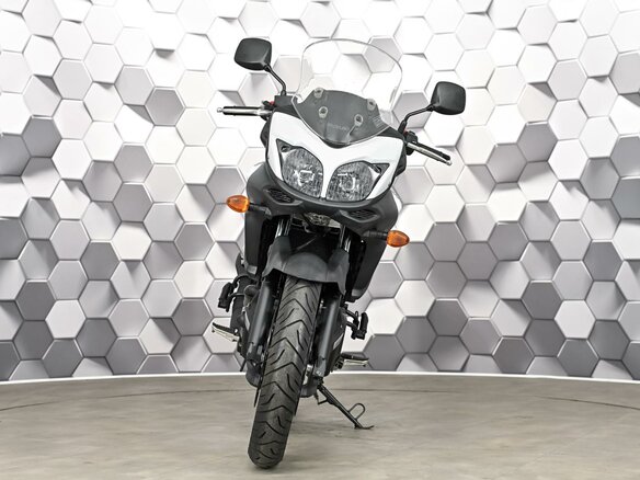 2013 Suzuki V-Strom DL 650, белый, 725000 рублей - вид 4